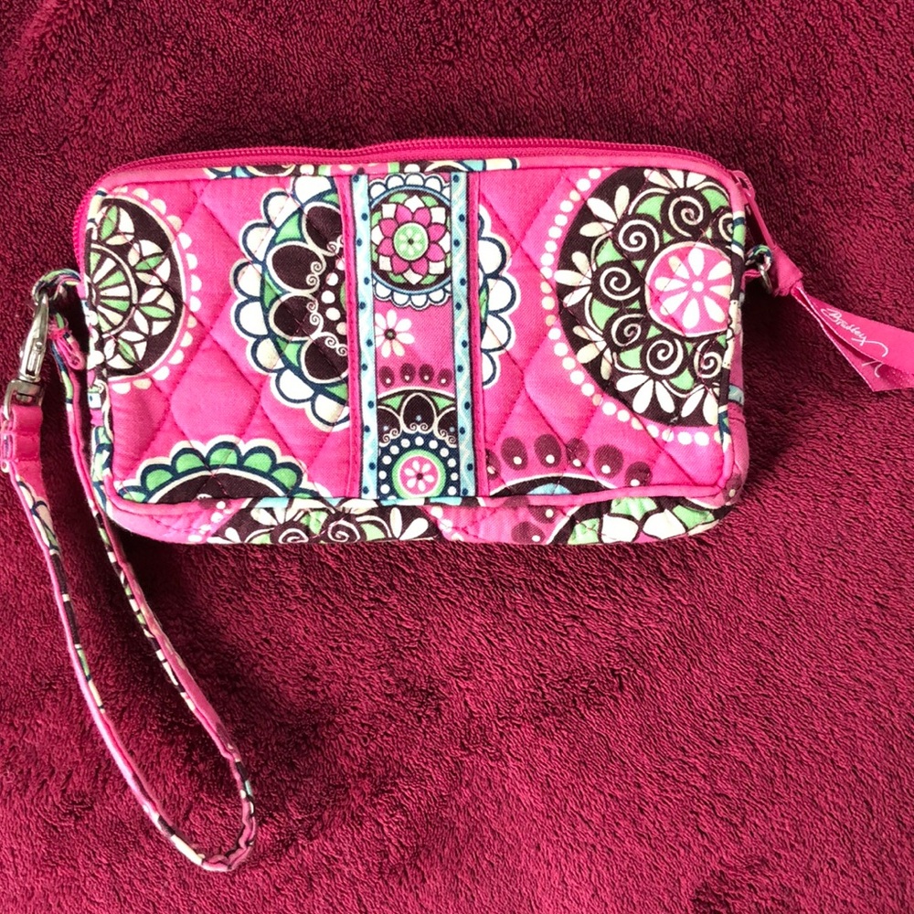 Vera Bradley wristlet- Cupcakes pink